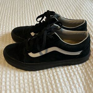 Vans Women’s Black Sneakers with White Stripe
